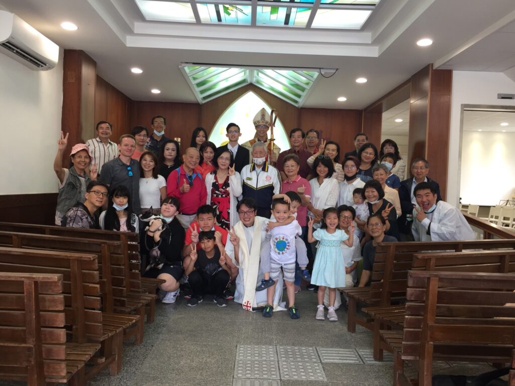 整修工程完成感恩禮拜大合照